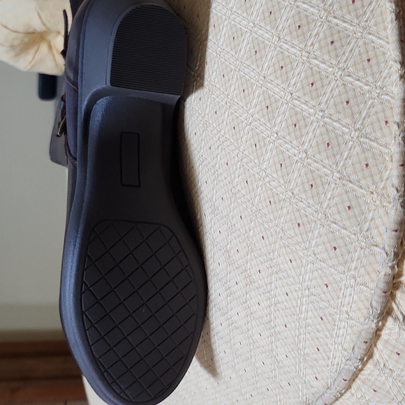 Pure Sole mid calf leather boot - Picture 3 of 4